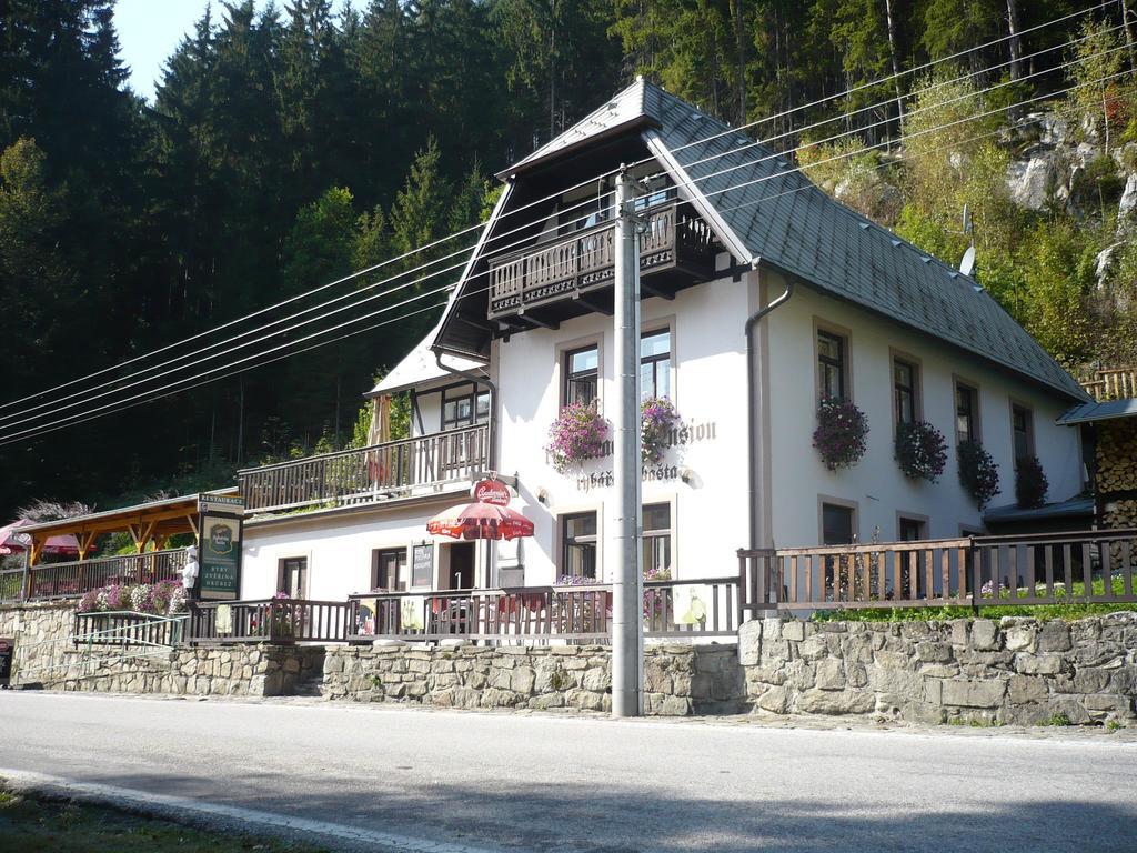 Pension Rybarska Basta Rozmberk Nad Vltavou Bagian luar foto